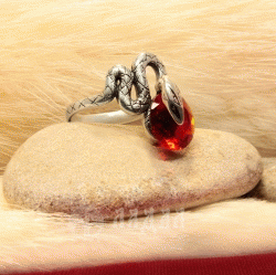 Кольцо Змея с камнем из серебрённого металла, серебра